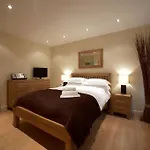 Southwich House By Esa